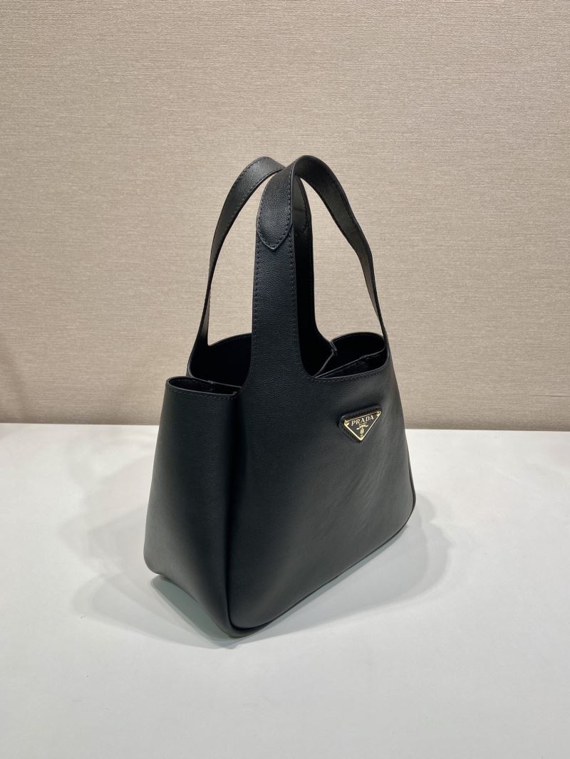 Pra*a bucket bags